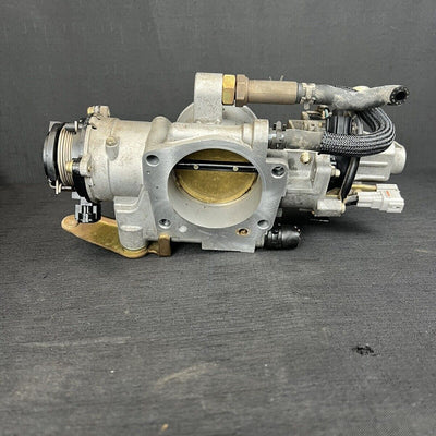 ToyotaTundra Throttle Body Assembly 4.7L 22030-50142 2000-2002