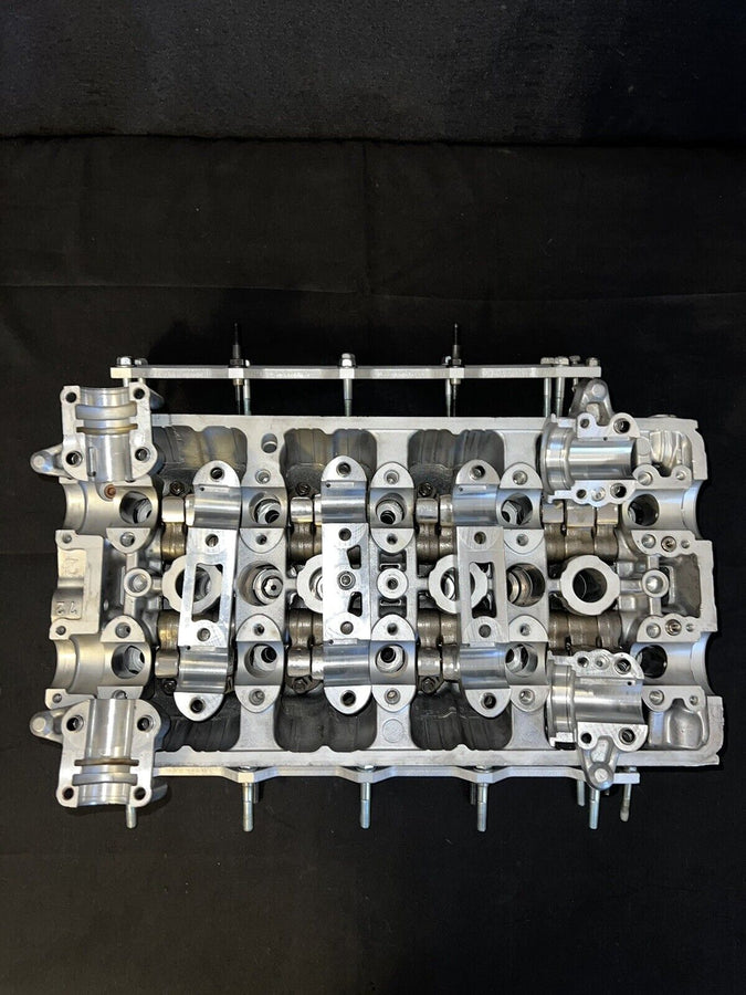 Honda Acura GSR HEAD VTEC DOHC Cylinder Head P72-2 OEM B18C1 1994-2001