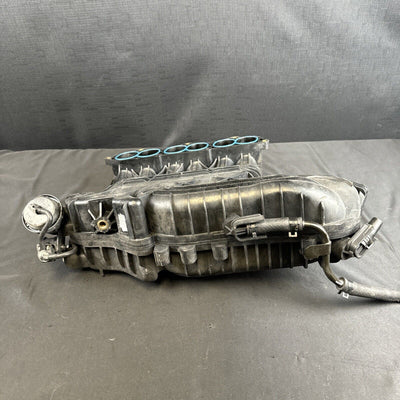 Kia Sedona Intake Manifold 3.8L V6 Upper Intake 29200-3C150 06-09