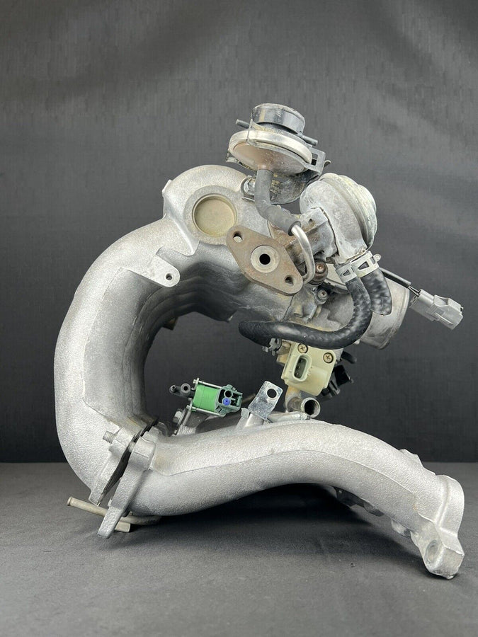 Toyota Tacoma Throttle Body w/Intake Manifold 22210-75210 Manual OEM 1997-2004