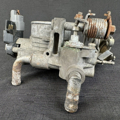 Nissan Xterra Throttle Body 3.3L RTQ60-13 OEM 2000-2004