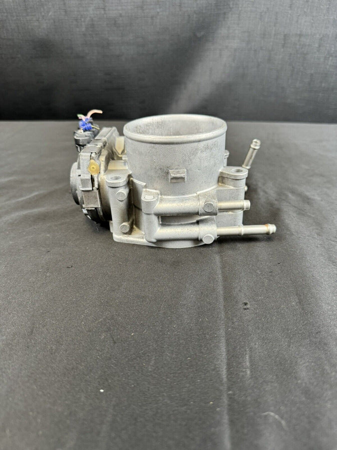 Toyota Tundra Throttle Body Assembly/Motor 4.7L OEM (22030-50170) (02-04)