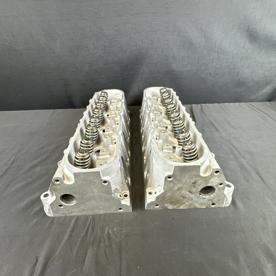 GM Chevrolet 4.8 or 5.3 #862 LS Cylinder heads (NO CORE) Pair OEM