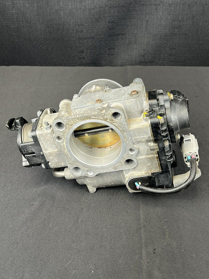 Toyota Tacoma 3.4l Throttle Body Assembly Oem 22030-62020 2001-2004