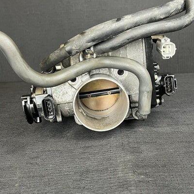 Toyota Tacoma 3.4l Throttle Body Assembly Oem 22030-62020 2001-2004