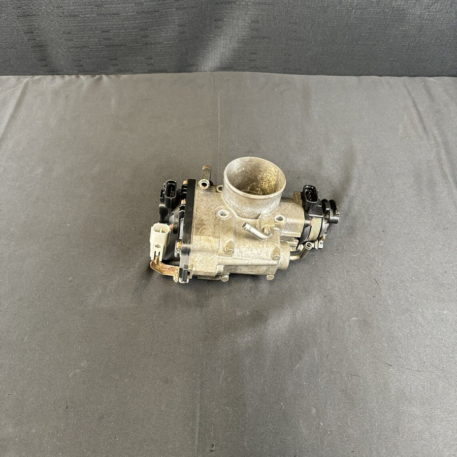 Toyota Tacoma 3.4l Throttle Body Assembly Oem 22030-62020 2001-2004