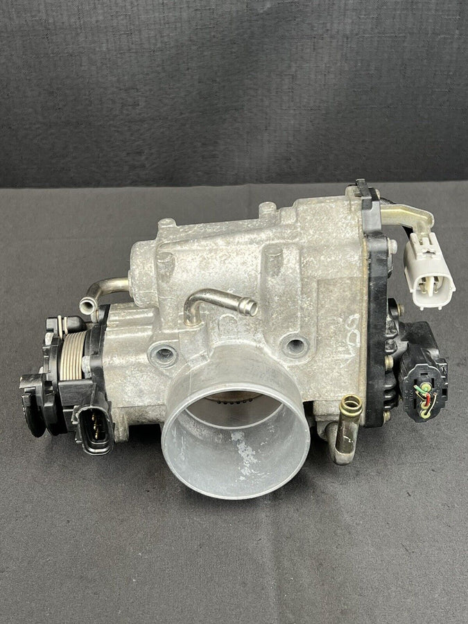 Toyota Tacoma 3.4l Throttle Body Assembly Oem 22030-62020 2001-2004
