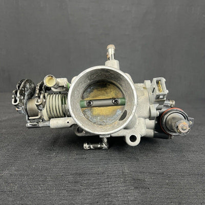 Kia Optima Throttle Body 2.7L 35100-37320 OEM 2001-2006