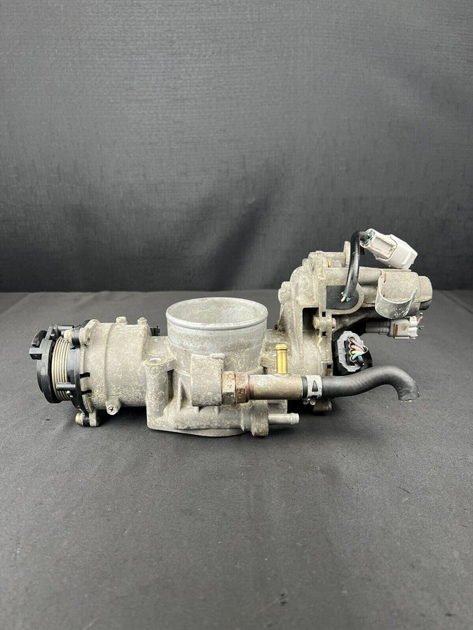 Toyota Landcruiser Throttle Body Assembly 4.7L 22030-50142 1998-2002