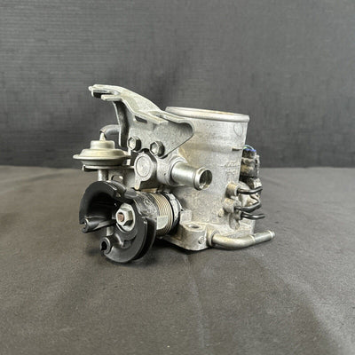 Toyota Tacoma Throttle Body  2.7L & 2.4L 00-04 (22210-75250) 4 Runner AT