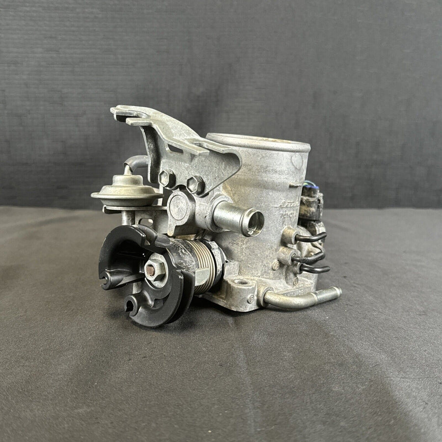 Toyota Tacoma Throttle Body  2.7L & 2.4L 00-04 (22210-75250) 4 Runner AT