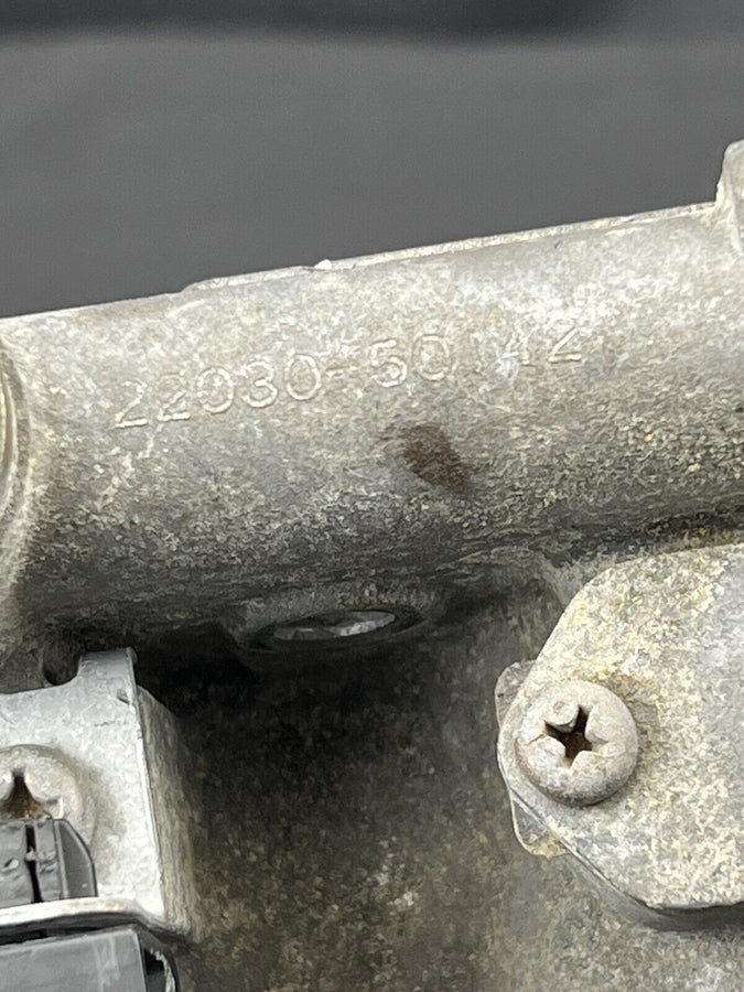 Toyota Landcruiser Throttle Body Assembly 4.7L 22030-50142 1998-2002