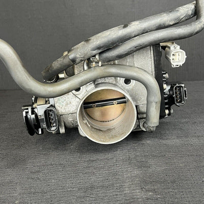 Toyota Tacoma 3.4l Throttle Body Assembly Oem 22030-62020 2001-2004