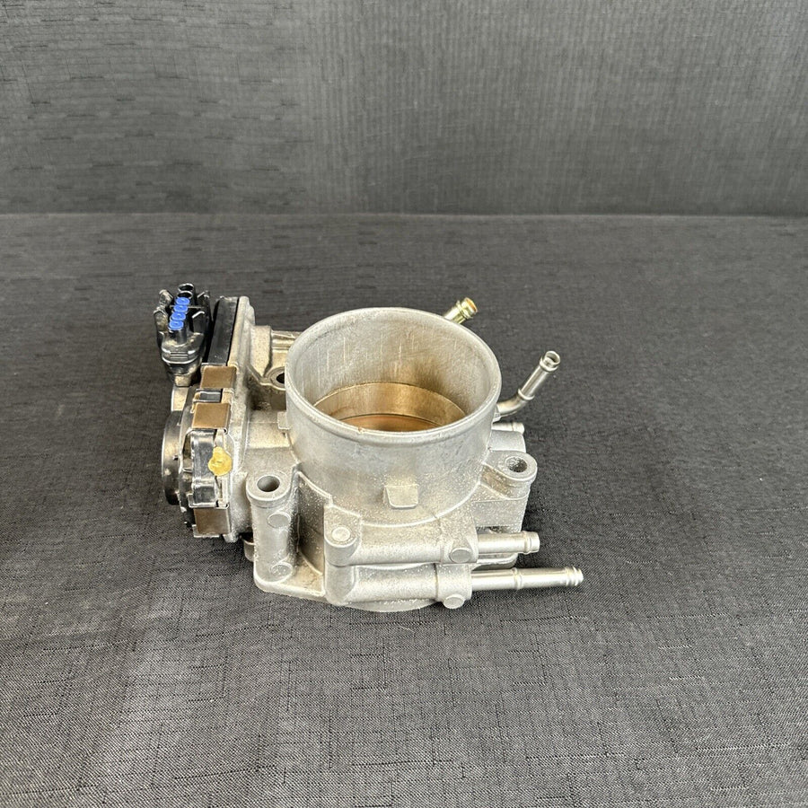 Toyota Tundra Throttle Body Assembly/Motor 4.7L OEM (22030-50170) (02-04)