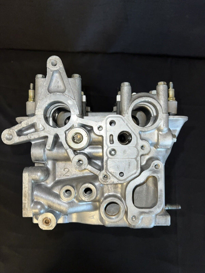 Honda Acura GSR HEAD VTEC DOHC Cylinder Head P72-2 OEM B18C1 1994-2001