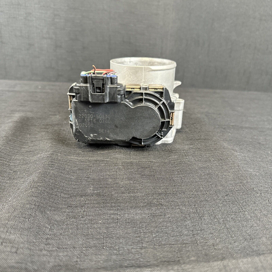 Toyota Tundra Throttle Body Assembly/Motor 4.7L OEM (22030-50170) (02-04)