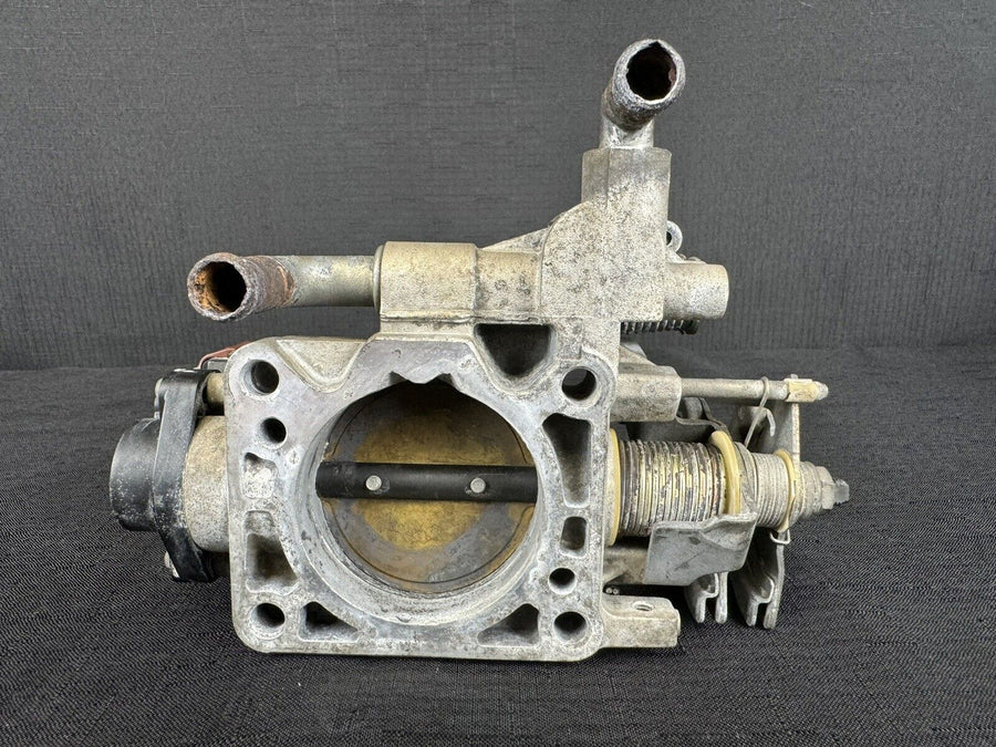 Nissan Frontier Throttle Body 3.3L 16118-4S111 OEM 1999-2000, 2002-2004