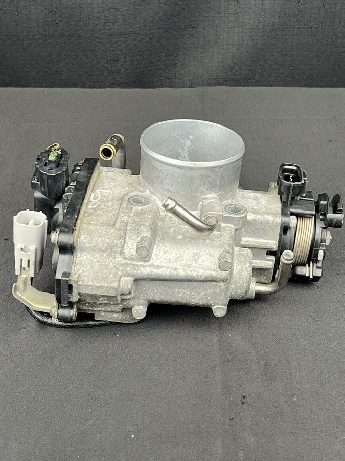 Toyota Tacoma 3.4l Throttle Body Assembly Oem 22030-62020 2001-2004