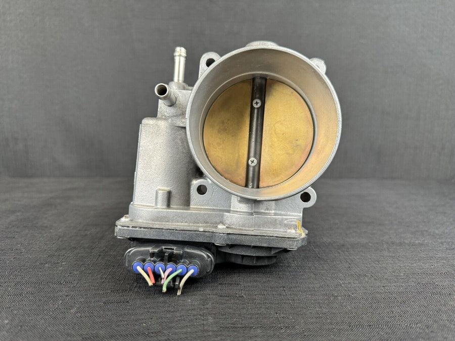 Toyota Tundra Throttle Body 4.7L OEM (22030-0F010) (2007-2009)
