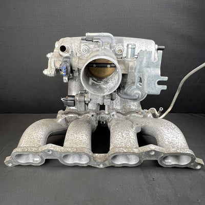 Toyota T-100 Tacoma Throttle Body w/Manifold Auto 22210-75180 Oem 1996-1997