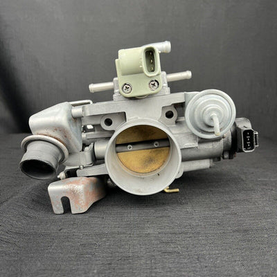 Toyota Tacoma Throttle Body 3.4L 22210-62260 OEM 1996-2003