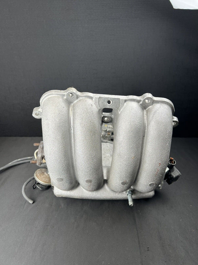 Toyota Tacoma Intake Manifold w/ TB 22210-75180 Auto 2000-2004