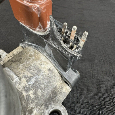 Nissan Frontier Throttle Body 3.3L 16118-4S111 OEM 1999-2000, 2002-2004