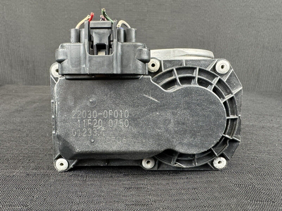 Toyota Tundra Throttle Body 4.7L OEM (22030-0F010) (2007-2009)