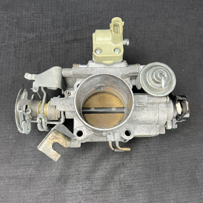 Toyota Tundra Throttle Body 3.4L 22210-62220 OEM 2000-2003