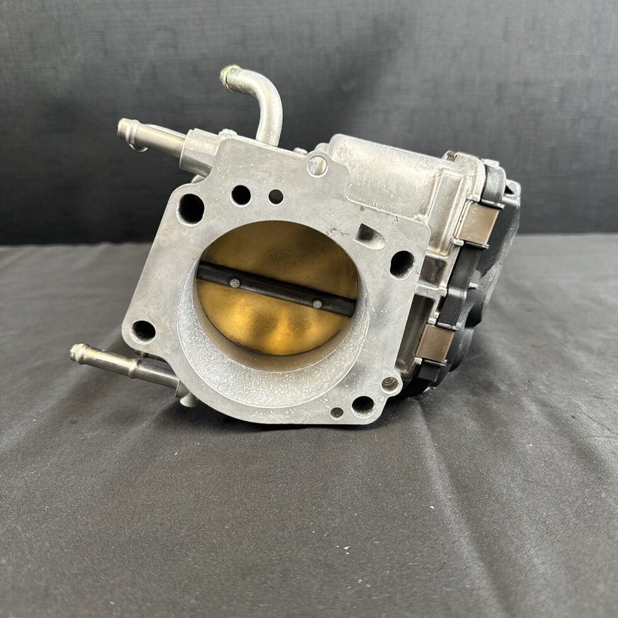Toyota Tundra Throttle Body Assembly/Motor 4.7L OEM (22030-50170) (02-04)