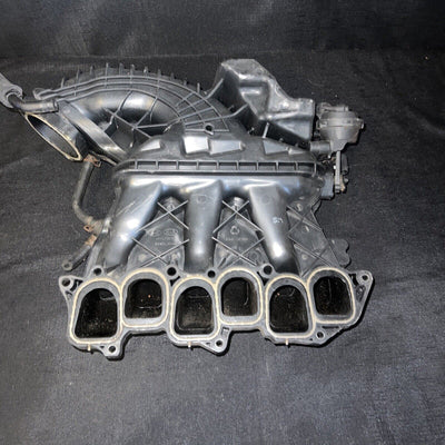 2011-2014 KIA SEDONA Upper Engine Air Intake Manifold 3.5L 6 Cylinder FWD A/T G