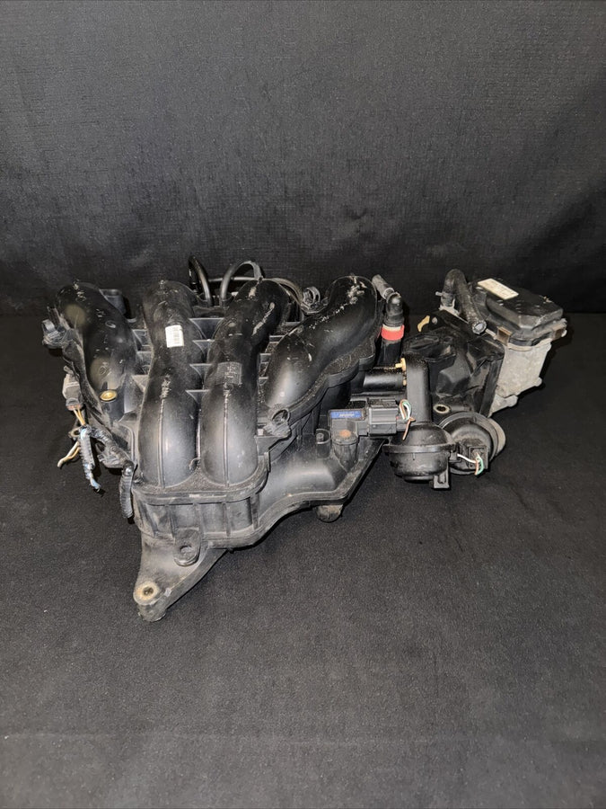 Mazda 3 Intake Manifold/Throttle Body 2.3L OEM (L37313100E) (2004-2009)