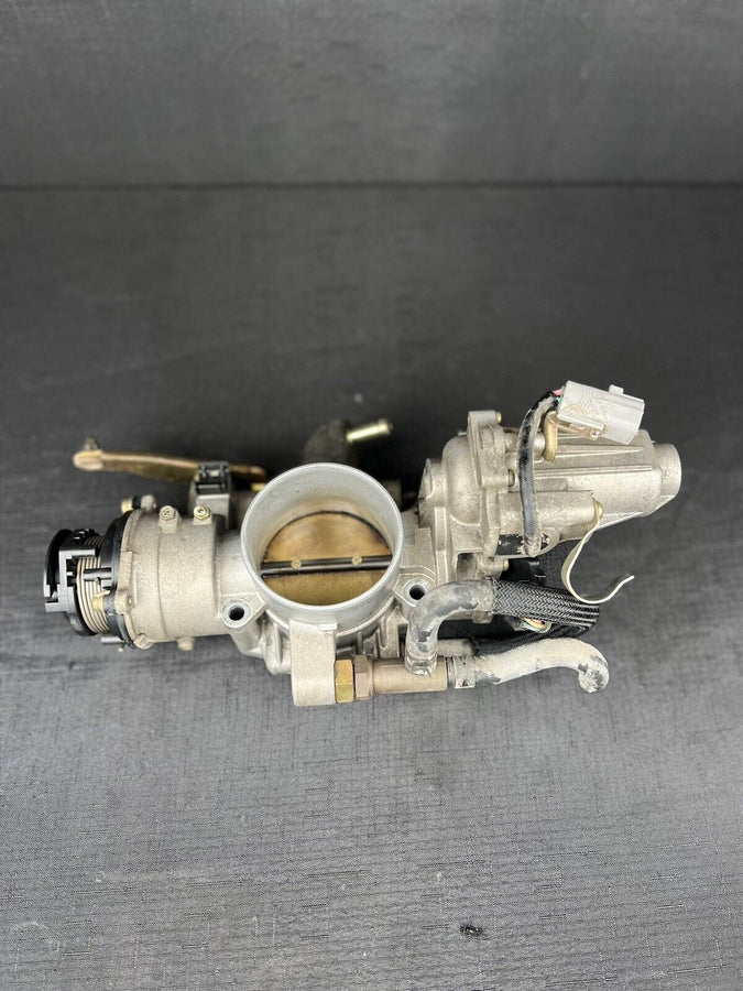 ToyotaTundra Throttle Body Assembly 4.7L 22030-50142 2000-2002