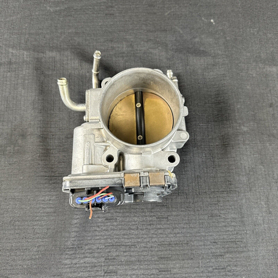 Toyota Tundra Throttle Body Assembly/Motor 4.7L OEM (22030-50170) (02-04)