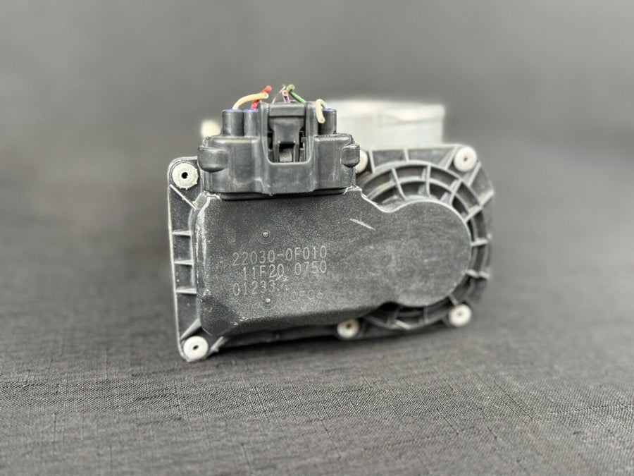 Toyota Tundra Throttle Body 4.7L OEM (22030-0F010) (2007-2009)