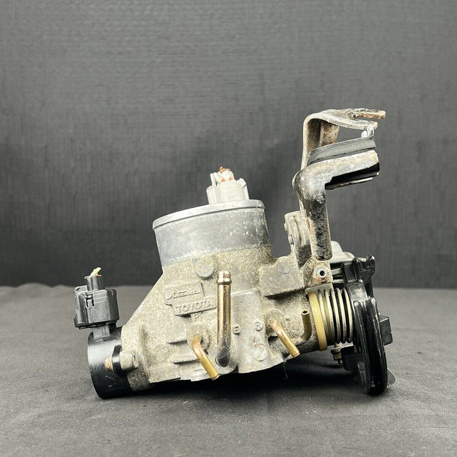 Toyota Camry Throttle Body 2.2l Oem 22210-7A790 1999-2002
