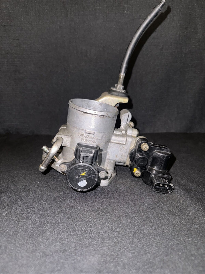 Toyota Rav 4 2.0L Throttle Body 22210-28050 OEM 2001-2003