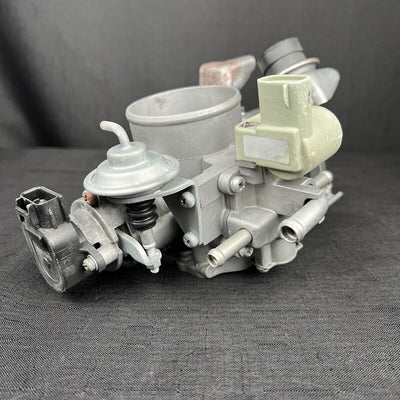 Toyota Tacoma Throttle Body 3.4L 22210-62260 OEM 1996-2003
