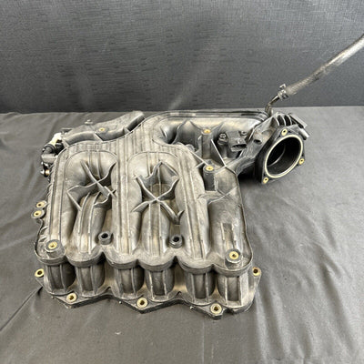 Kia Sedona Intake Manifold 3.8L V6 Upper Intake 29200-3C150 06-09