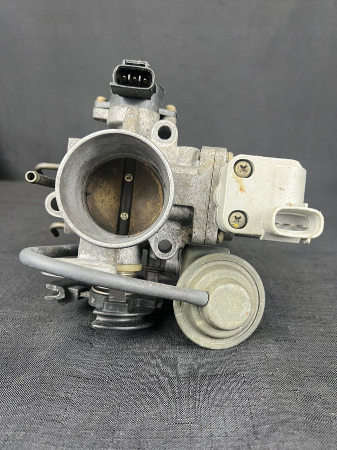 Toyota Solara Throttle Body 2.2L OEM 22210-7A360 1999-2001