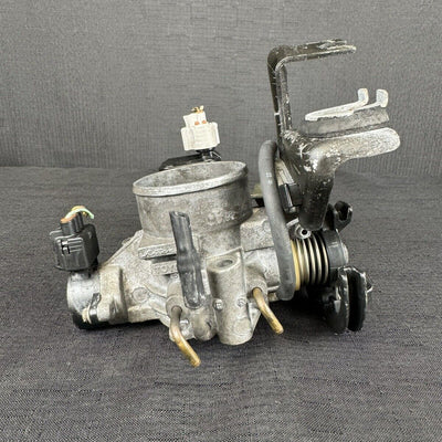 Toyota Camry Throttle Body 2.2L OEM 22210-7A360 1999-2001