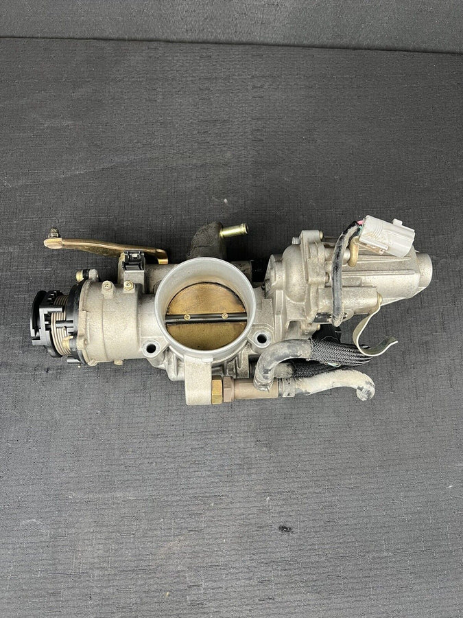 ToyotaTundra Throttle Body Assembly 4.7L 22030-50142 2000-2002