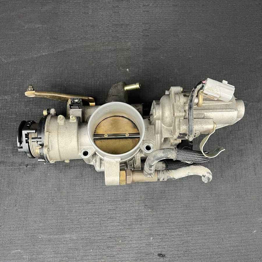 ToyotaTundra Throttle Body Assembly 4.7L 22030-50142 2000-2002