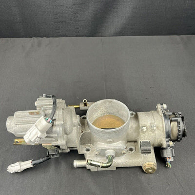 Toyota Sequoia Tundra 4.7L Fuel Throttle Body 22030-50142 1998-2002