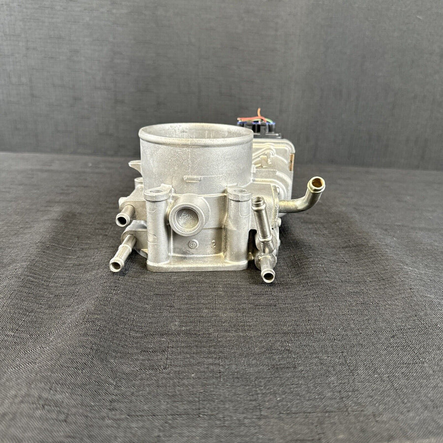 Toyota Tundra Throttle Body Assembly/Motor 4.7L OEM (22030-50170) (02-04)