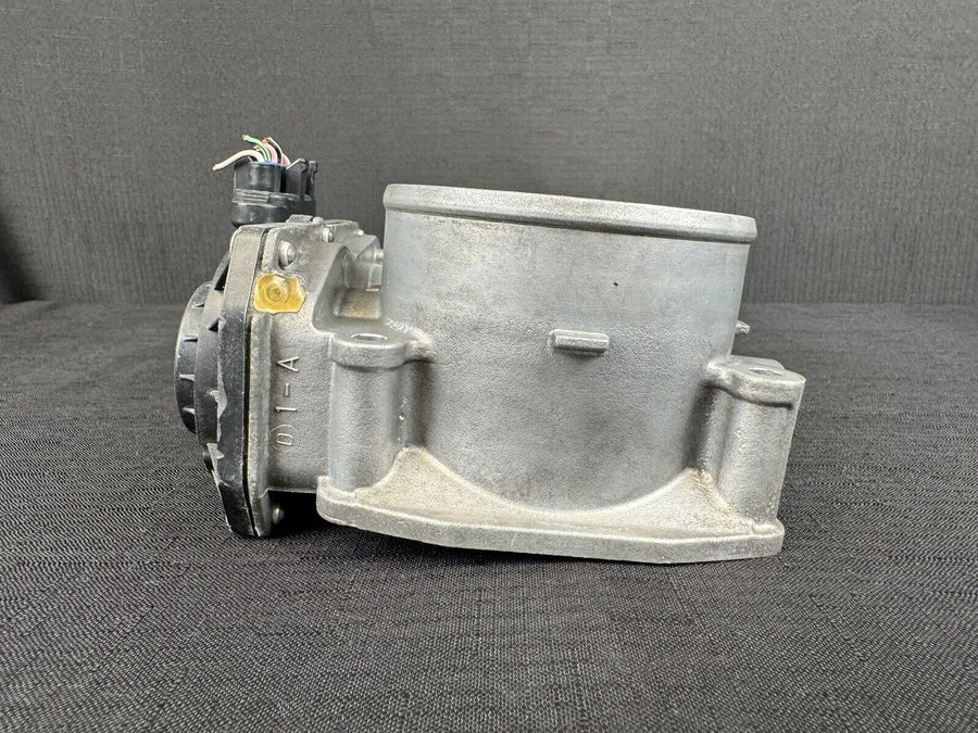 Toyota Tundra Throttle Body 4.7L OEM (22030-0F010) (2007-2009)