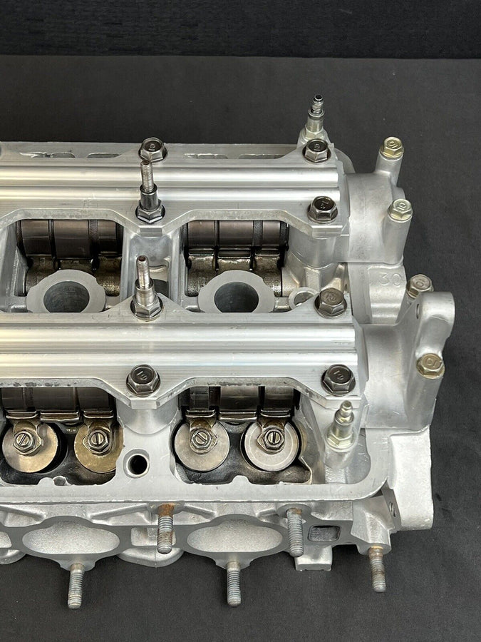 Honda B16 HEAD VTEC DOHC Cylinder Head PR3-1 B16A