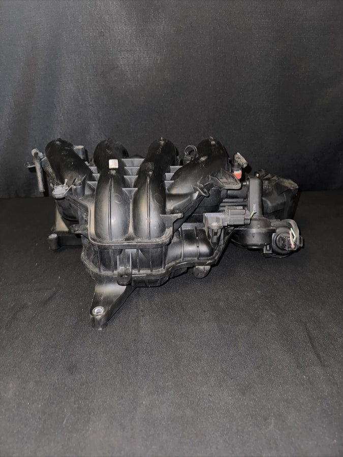 Mazda 3 Intake Manifold 2.0L OEM Non-Sky Active 2010-2013 *