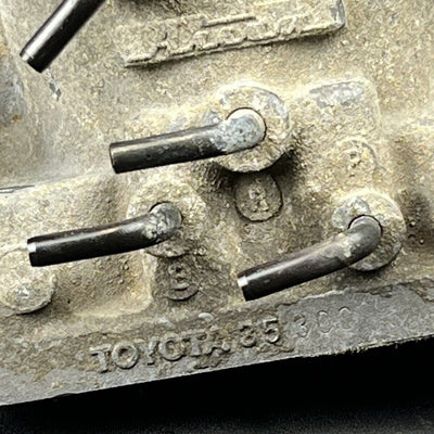 Toyota Pickup Throttle Body Assembly 2.4l Oem 22RE 1990-1995