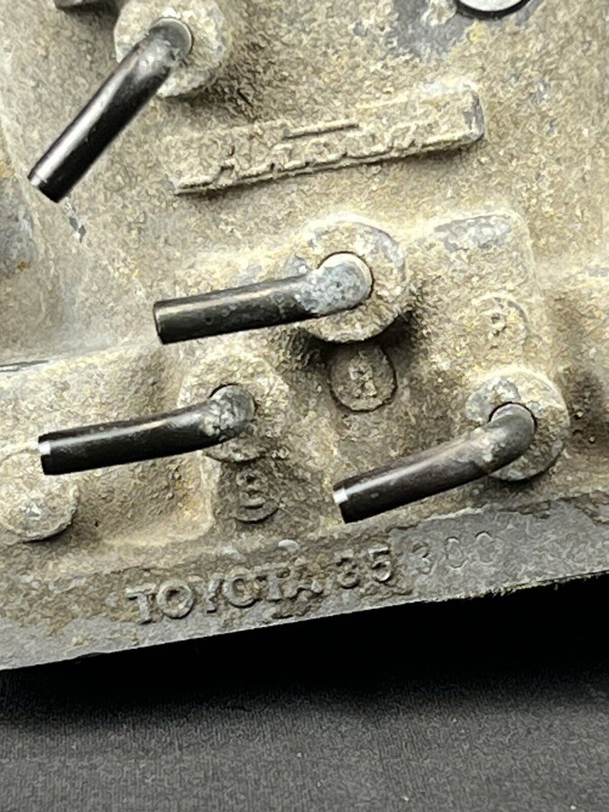 Toyota Pickup Throttle Body Assembly 2.4l Oem 22RE 1990-1995